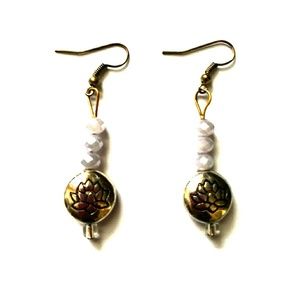 Lotus flower symbol earrings 🌸